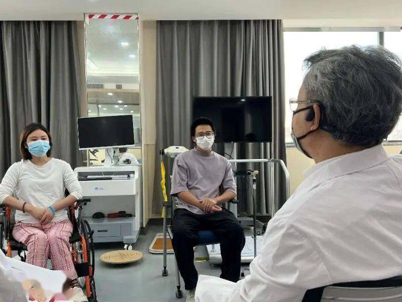 4位患者的自述:选择干细胞治疗脊髓损伤的心路历程与效果体验 5 20250924194713 68d3da41f2bdb