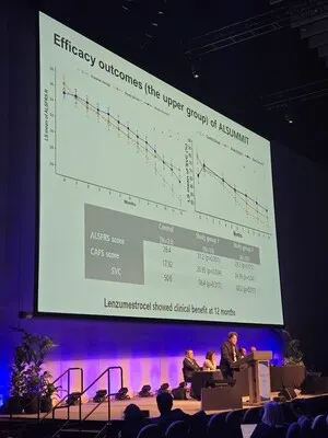 在澳大利亚墨尔本举行的 PACTALS 2025 国际 ALS 大会上，CorestemChemon 公司展示了其“Neuronata-R”产品（图片来源：CorestemChemon）。